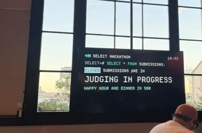 Pantalla del Supabase Select 2026 Hackathon: entregas cerradas y evaluación en curso
